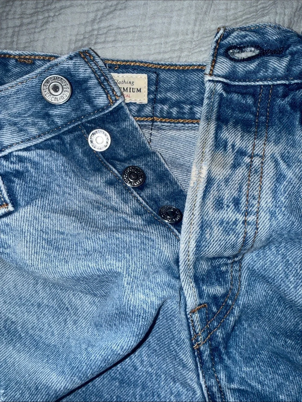 Levis levi denim